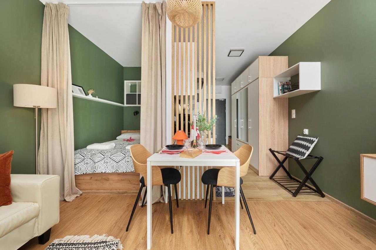 City Panorama Studio Apartments Jaworska 4 By Noclegi Renters Wrocław Extérieur photo