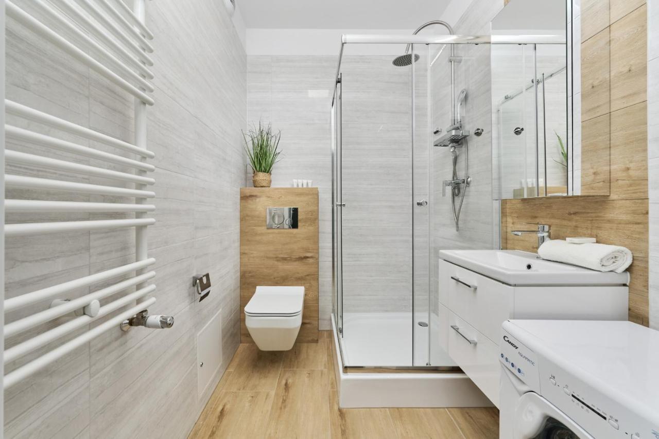 City Panorama Studio Apartments Jaworska 4 By Noclegi Renters Wrocław Extérieur photo