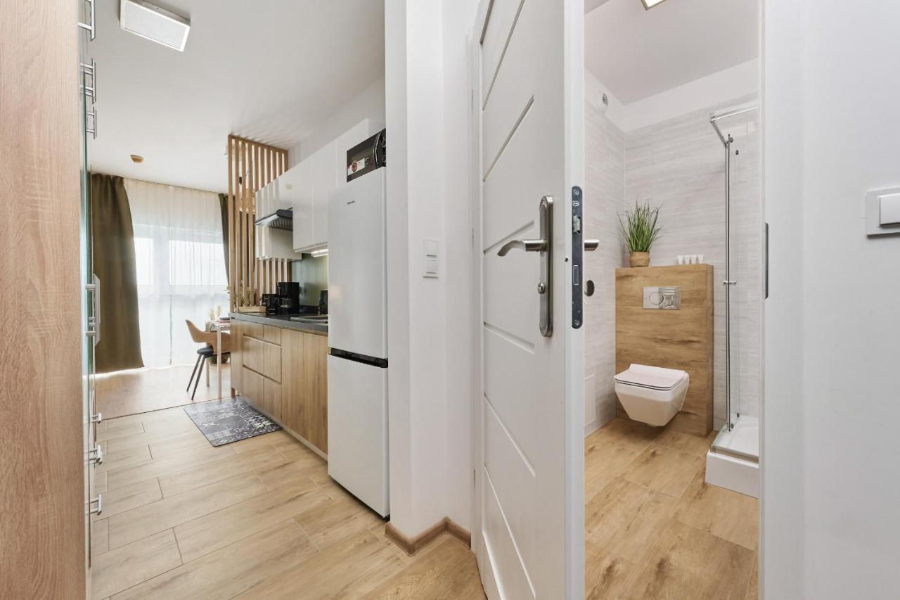 City Panorama Studio Apartments Jaworska 4 By Noclegi Renters Wrocław Extérieur photo